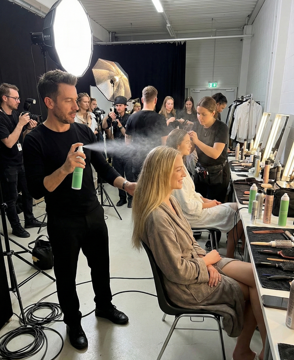 Massimiano Behind the scenes 6